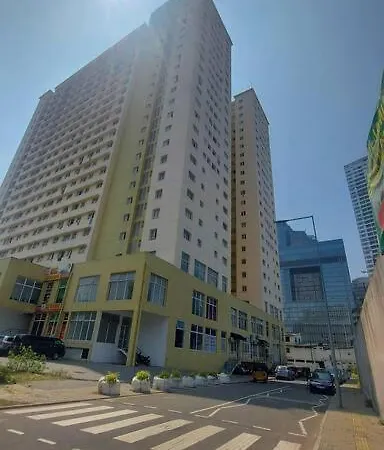 Jays Apartment - Colombo 02 At The Heart Of Convenience Exterior photo